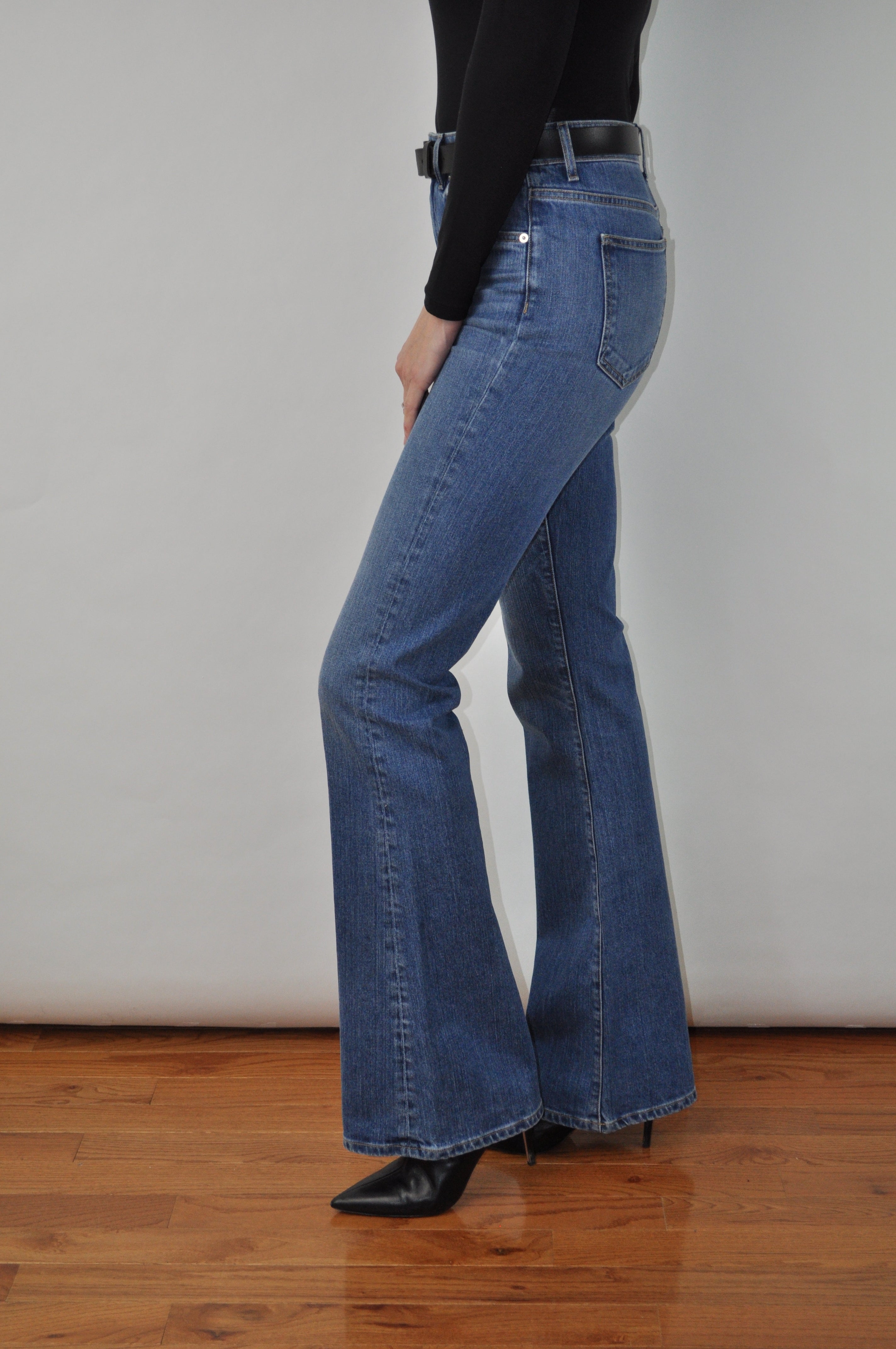 Slim Flare Jean